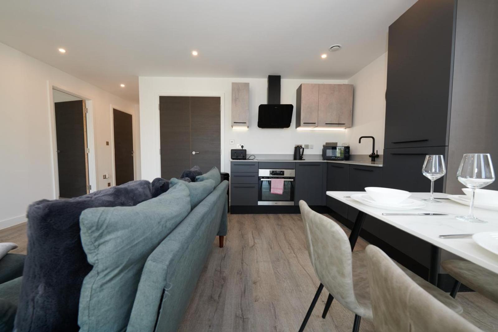 Апартаменты York Minster Icona 239 - Free Parking And Gym! Экстерьер фото