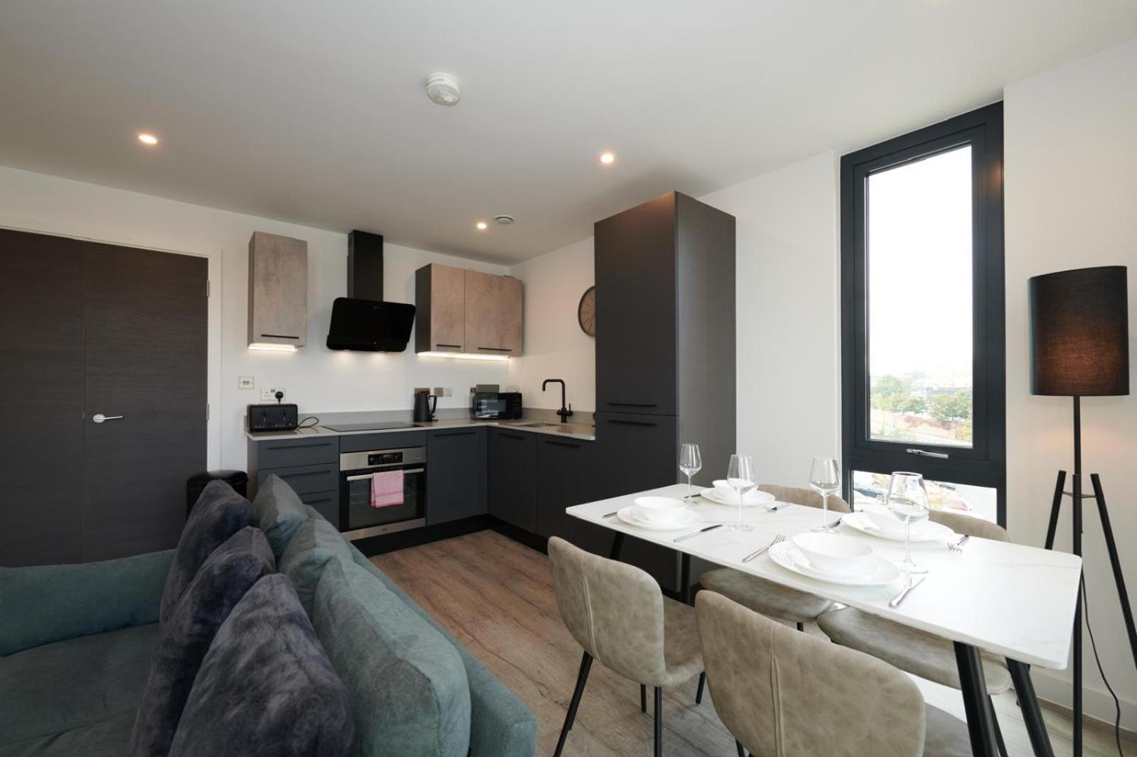 Апартаменты York Minster Icona 239 - Free Parking And Gym! Экстерьер фото